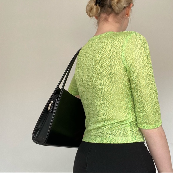 Miralella Green Vintage Button Up - Picture 3 of 5